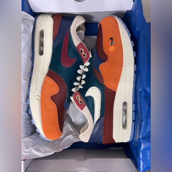 Size 7M/8.5W - Nike Air Max 1 SP x Kasina Won-Ang - Orange 2022 - Picture 5 of 5